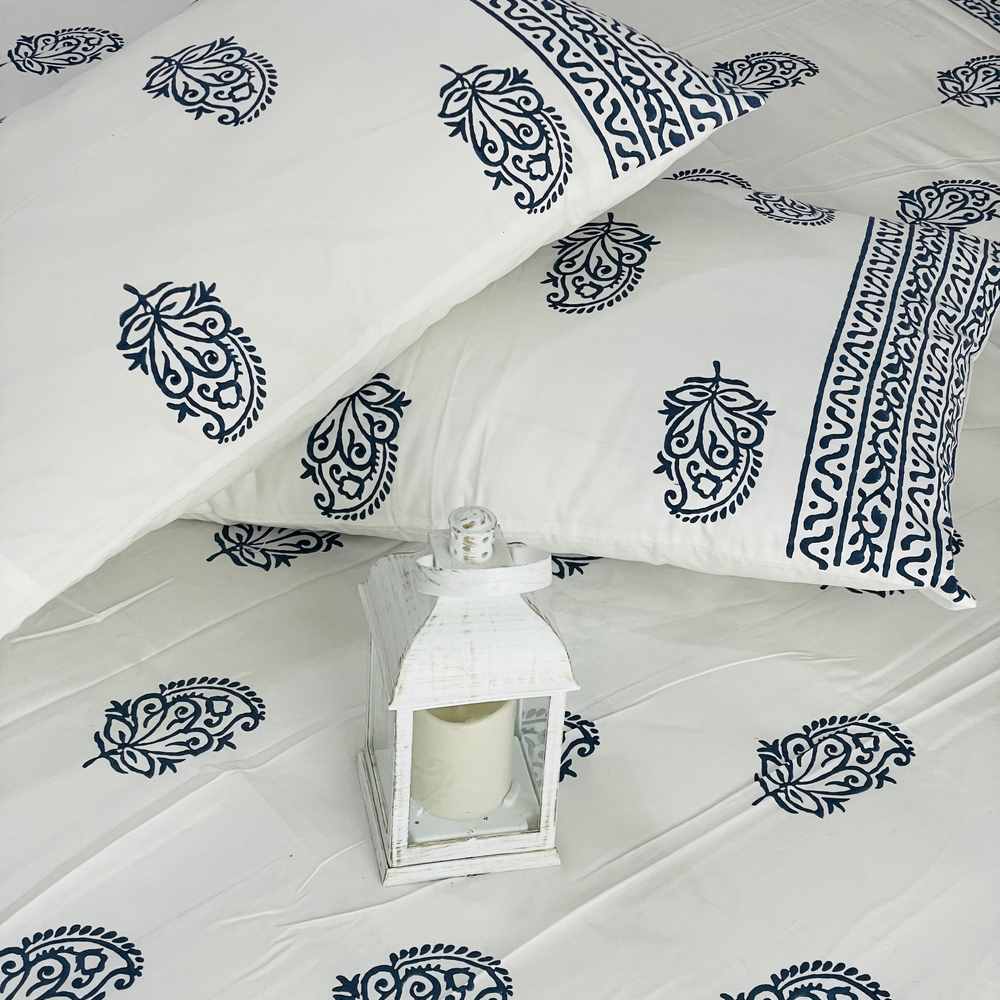 RLBK1242 Holy Leaves (2)